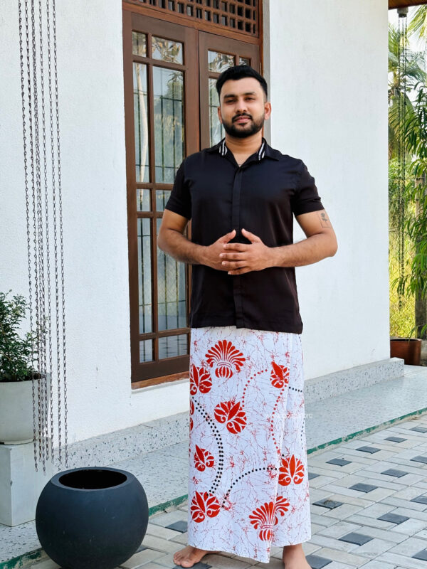 Stylish Black & Dark Orange Gents Sarong with Pocket